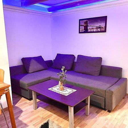 B&L Apartment Boedapest Buitenkant foto