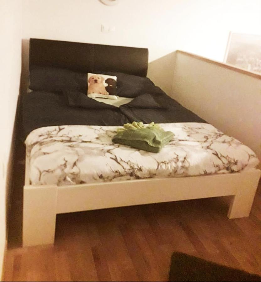 B&L Apartment Boedapest Buitenkant foto